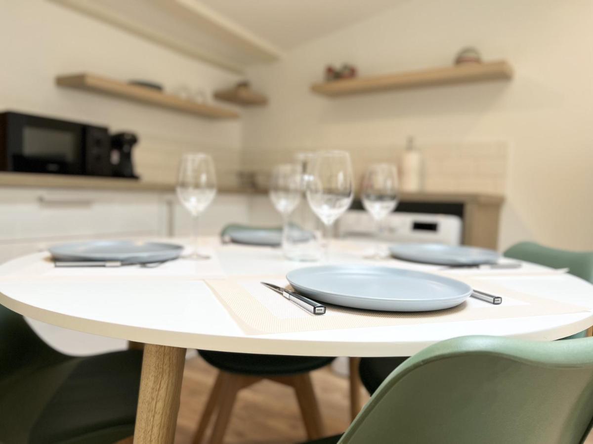 Le Cosy - En Hyper-Centre - Renove Apartment Salon-de-Provence Bagian luar foto